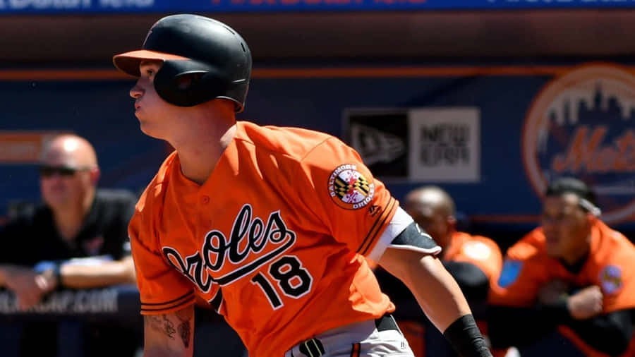 Austin Hays in Aktion während eines Baseballspiels