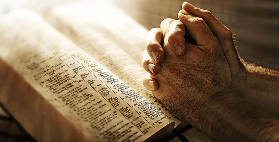 Praying pictures