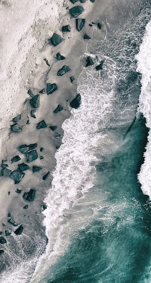 Breathtaking Beach Waves Android Phone