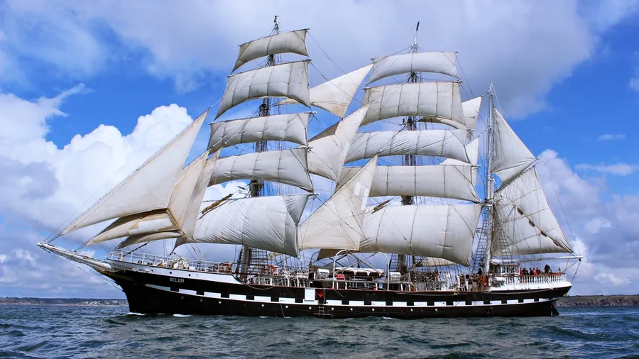 Ship pictures