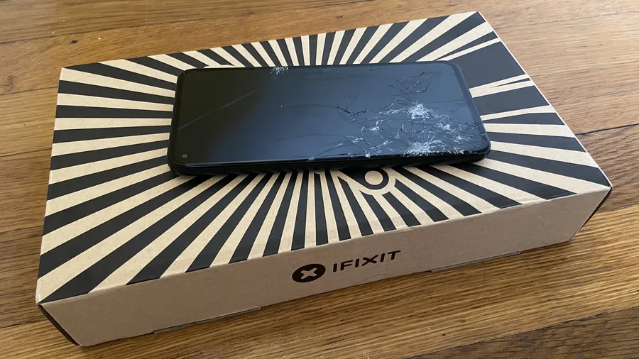 Cracked Screen pictures