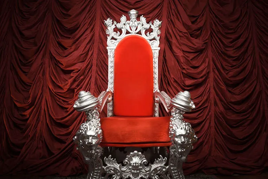 Throne Background