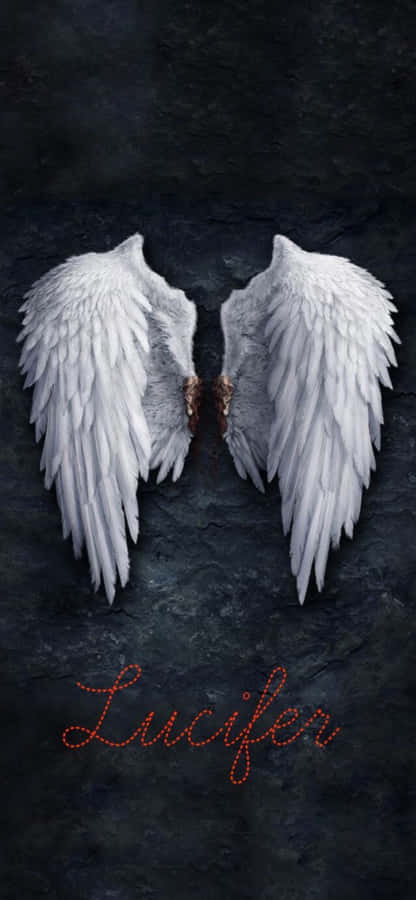 Breitedeine Flügel aus und fliege mit den Lucifer Wings!