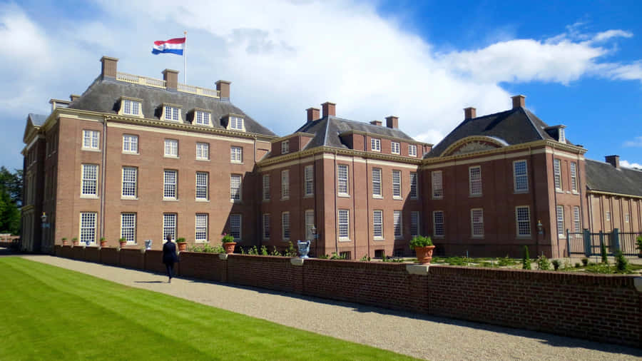 Palazzo Het Loo di Apeldoorn in una Giornata Soleggiata