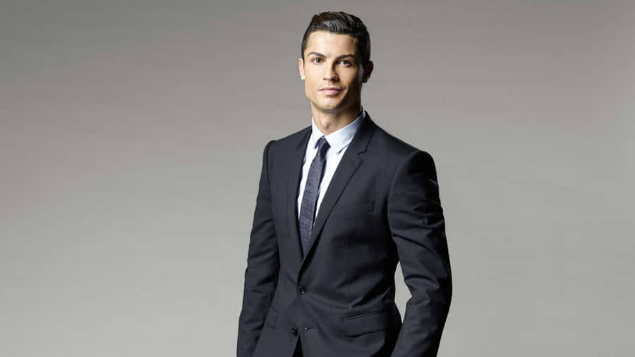 Homem Elegante em Terno