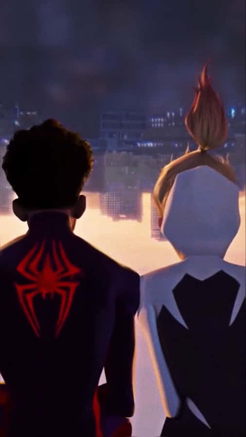 Miles e Gwen Guardano Il Cielo Notturno Della Città