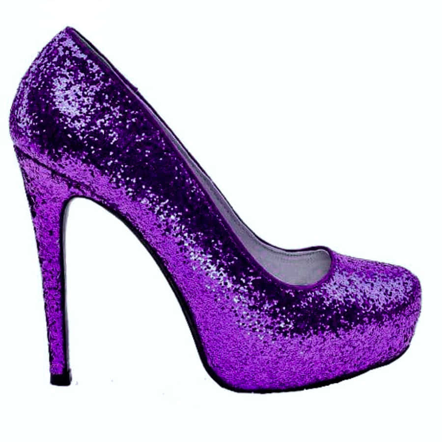 Fattinotare dalla folla con questo elegante paio di scarpe viola.