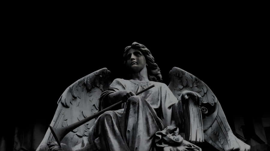 Estátua de Anjo Escuro Grunge Goth