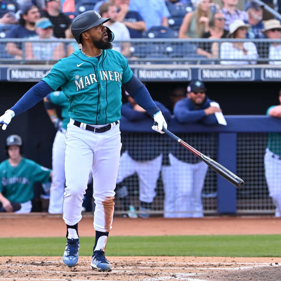 Teoscar Hernandez spielt Baseball