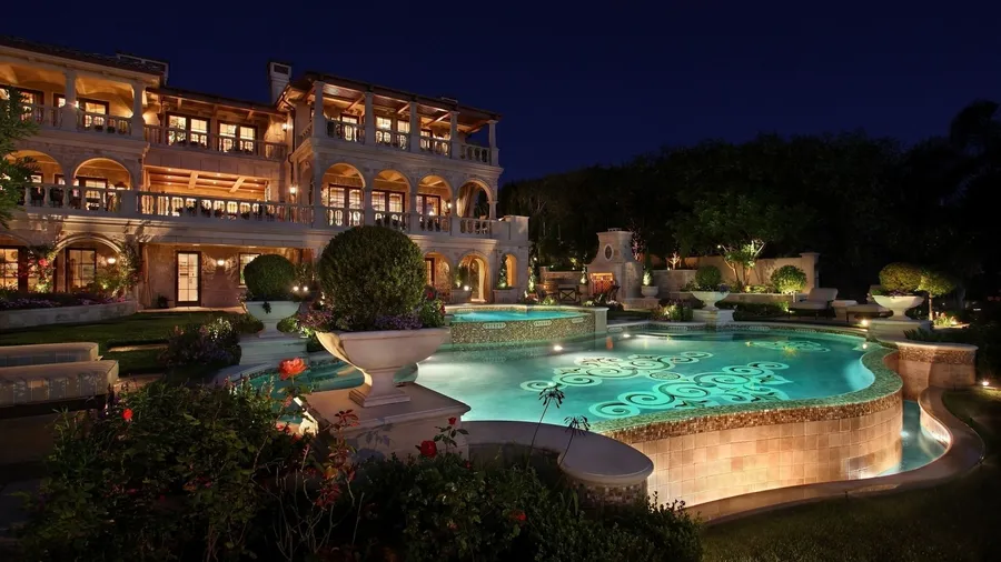Mansion pictures