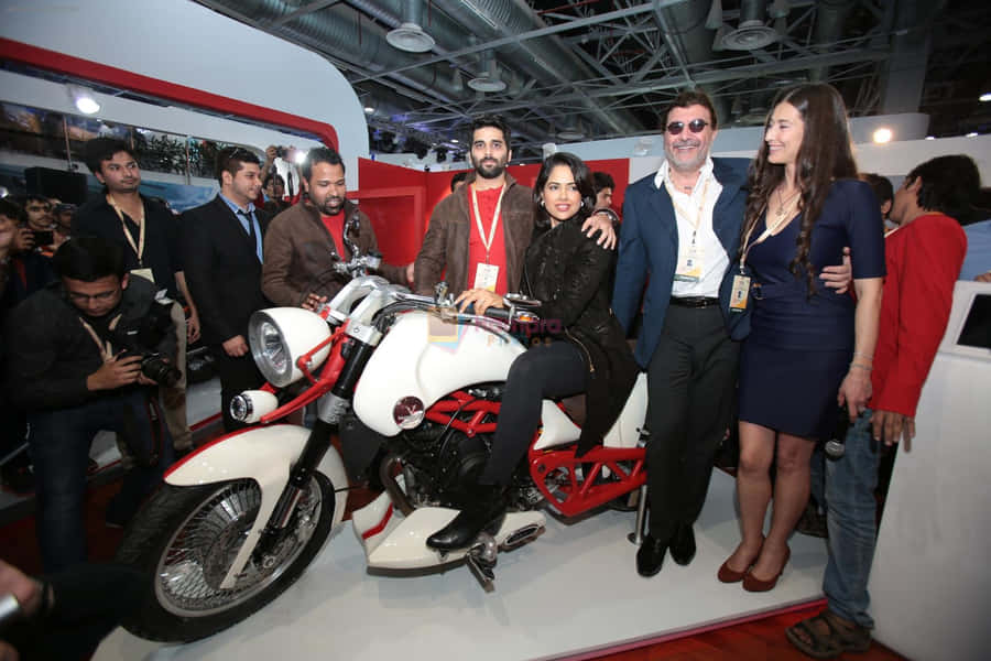 Vardenchi Motorrad-Ausstellungsevent