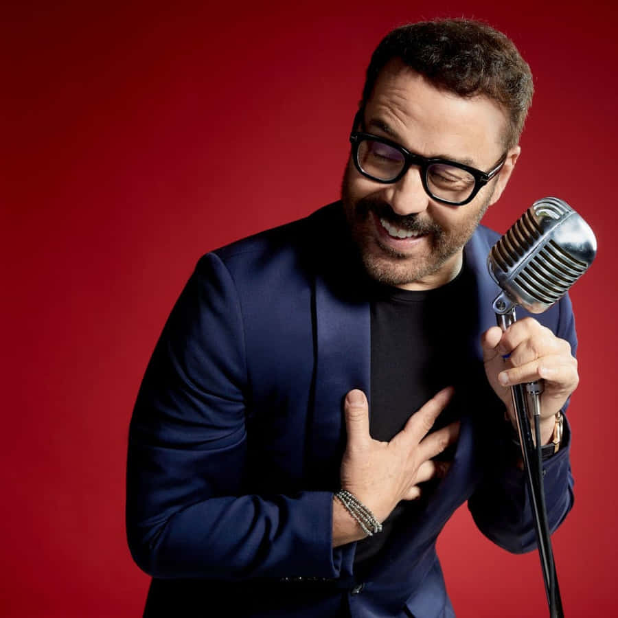 JeremyPiven's acting skills were praised in his TV series "Entourage".