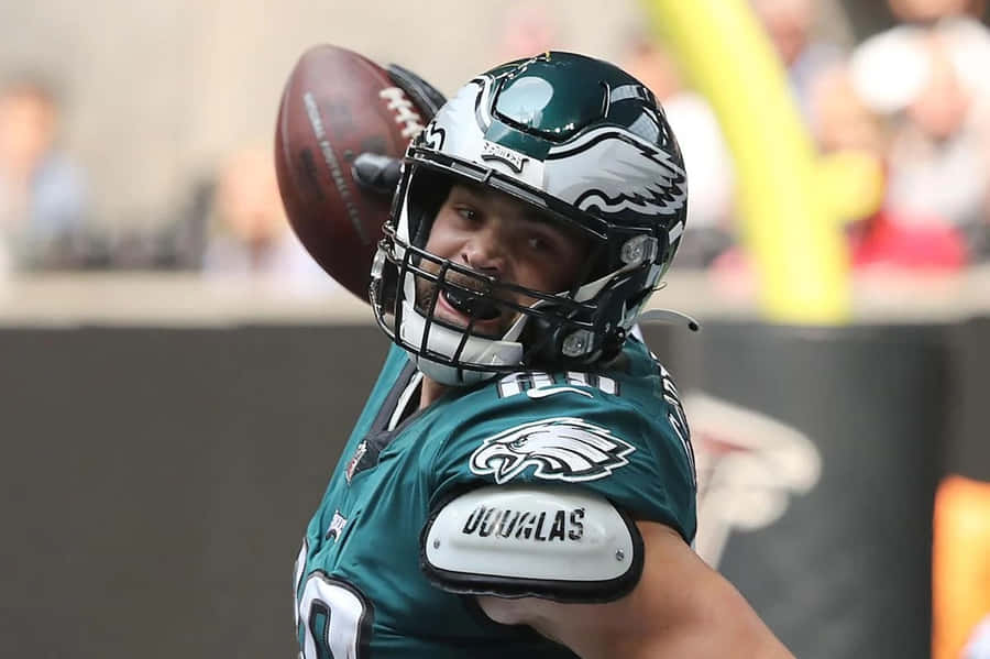 Eagles Spieler Fängt Fußball
