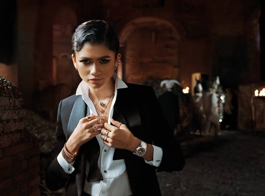 Download Zendaya For Bvlgari Mai Troppo Wallpaper Wallpapers Com