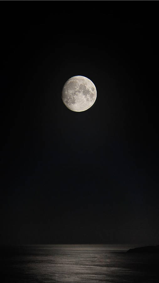 Lunapiena iPhone Dark