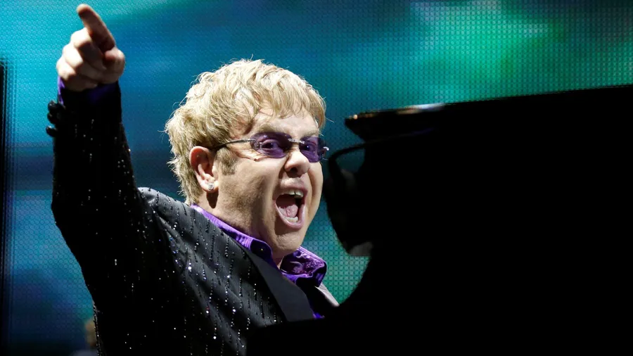 Rocketman shouting during performance wallpaper
