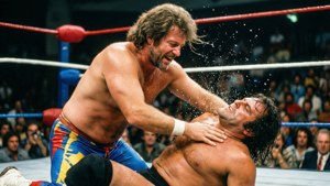 Lou Albano en action lors d'un match de catch.