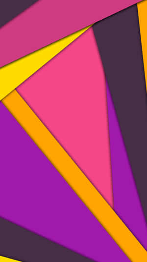Abstrakt geometrisk tapet med djärva överlappande trianglar i rosa, lila, gult och orange. — Android Material Design Bakgrundsbilder