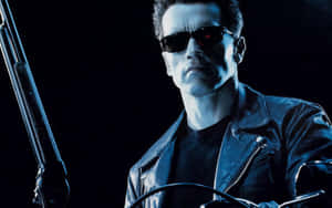 Arnold Schwarzenegger als Terminator in dunkelblauem Licht, der eine Schrotflinte und Motorradlenker hält — Arnold Hintergrundbild