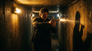 Rico navigerer en mørk underjordisk bunker.