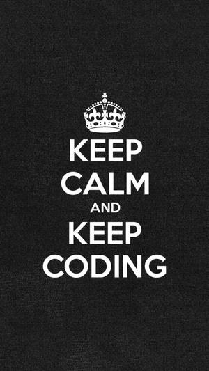Keep calm and keep coding motiverende tekst med krone på sort baggrund. — Coder Billeder
