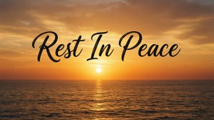 Un coucher de soleil sur l'océan avec Rest In Peace écrit en écriture élégante dans le ciel