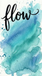 Aquarel esthetiek met 'flow' in zwart handgeschreven lettertype op blauw groenblauwe wassing.