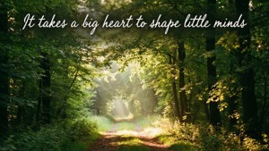 Wallpaper alam dengan jalur hutan dan kutipan inspiratif