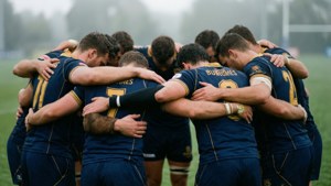 Brumbies-Team versammelt sich vor einem Spiel, Fokus und Einheit.