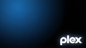 Mörk bakgrund med Plex-logotyp i hörnet med glöd.