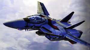 Blaues Kampfflugzeug fliegt durch bewölkten Himmel mit sichtbarem Piloten.