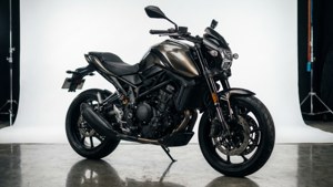 Studioopptak av Vardenchi motorsykkel