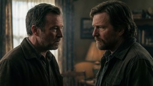 Peter Mullan und Jason Bateman in Ozark, dramatisches Duo Wallpaper