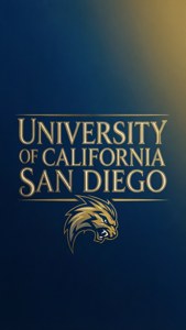 Elegante sfondo tipografico con nome UCSD e sagoma di Tritone in gradiente blu-oro.