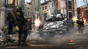 Soldaten und ein Panzer kämpfen in einer zerstörten Stadt mit Explosionen. — Warzone Hintergrundbild
